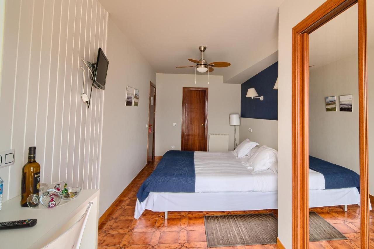 O Son Do Mar Hotel Sanxenxo Bagian luar foto